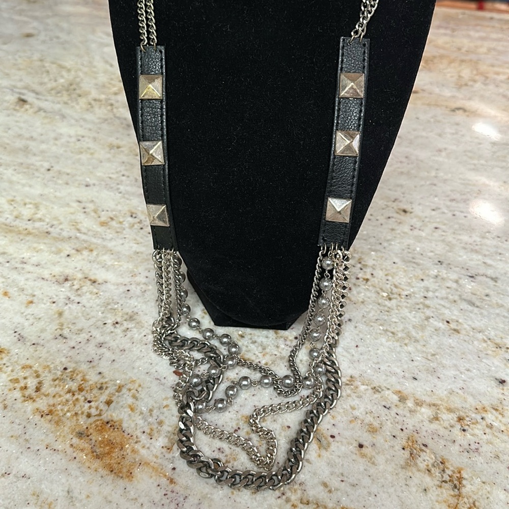 Rock n roll necklace